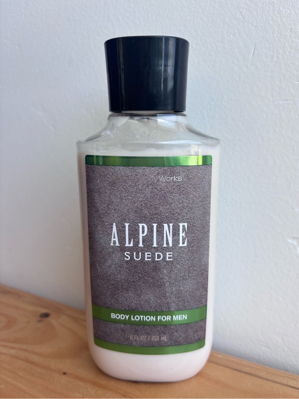 Bath & Body Works ALPINE SUEDE For Men Body Lotion 8 fl oz Almost Full RARE